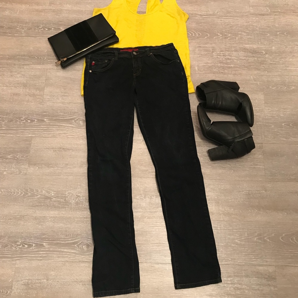 Fire Jeans straight leg dark blue jeans